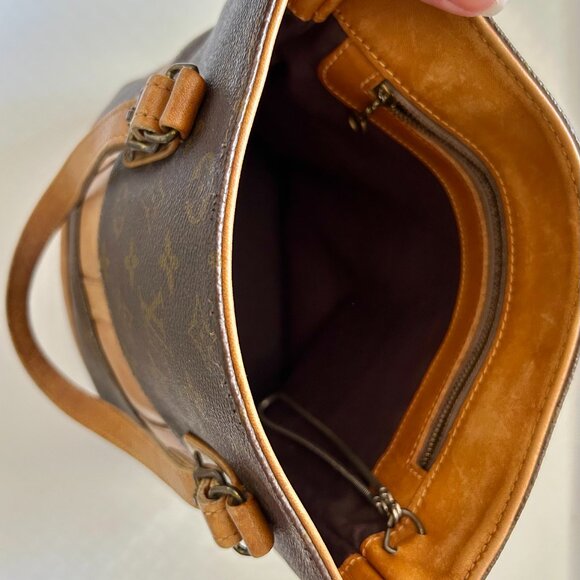 Louis Vuitton Vintage Monogram Bucket Bag - Picture 5 of 10
